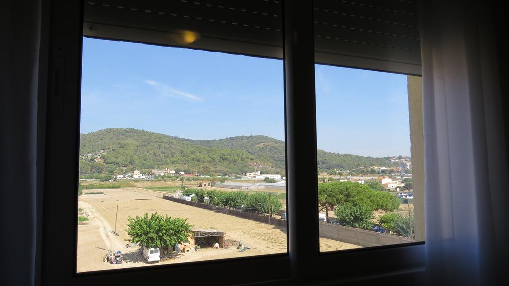Apartaments Players Malgrat de Mar Luaran gambar