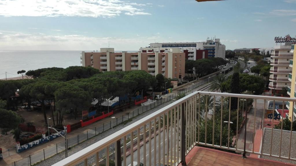 Apartaments Players Malgrat de Mar Luaran gambar